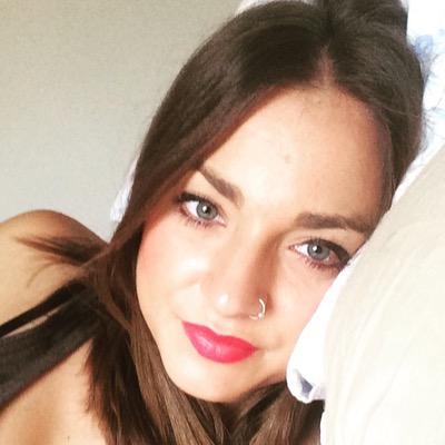 PiiluuGarcia's profile picture. Abogada con mil expectativas de futuro .