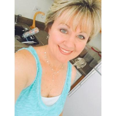 Stayfit1212's profile picture. 