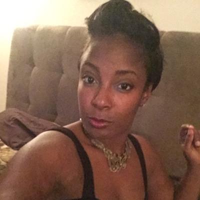 NIkiElaInEiNc's profile picture. IM NOT PERFECT BUT I MAKE LIFE WORTH IT ....rock with me