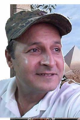 مطرب الملوك والرؤساء
Kings & Presidents Singer***
Rois & présidents chanteur