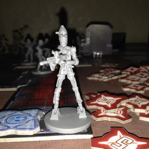 Luse86's profile picture. I am a dynamic figure, often seen scaling walls and crushing ice.  I am an expert in stucco, a veteran in love, and an outlaw in Peru.