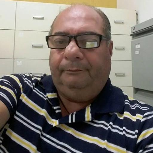 Snap: osmarmaciel47 -

Professor de Filosofia, Sociologia e Psicologia Geral. ANTI-PT, reacionário, coxinha. Não suporto o comunismo. A favor do Livre comércio.