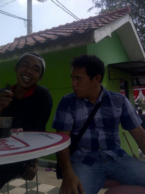 ferrybillionz's profile picture. Friend,friend and friend. Aku Hanya ingin banyak teman