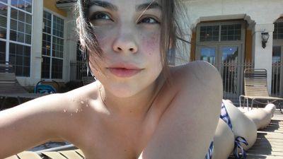 Karlsd9's profile picture. Mommy
21
Texan☀
To see the world✈