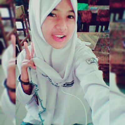 DikaPuspita98's profile picture. Jadikanlah sabar & sholat menjadi penolongmu