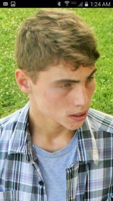 SHEL_Feesh's profile picture. 