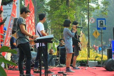 We are Pop Music | official ig: dwima.music | Cp (Ray)  : 081321693369 (id line: raynaldiarif)