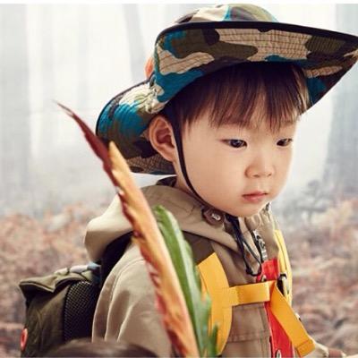 @DazzlingCity_RP Firstly born child of Song Triplets Song Daehan imnida! March 16 2012