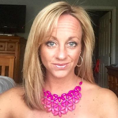 delightfulKM's profile picture. 