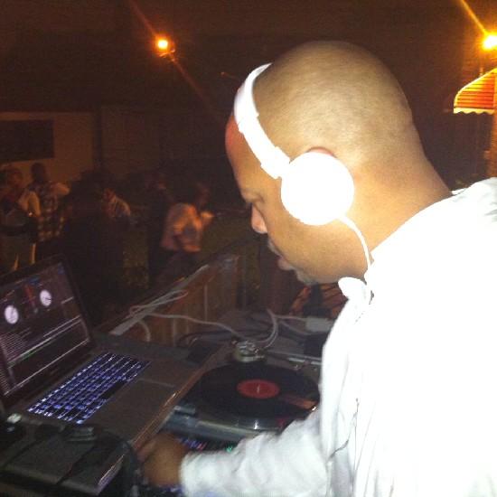 DjPhonzTheArchitect Profile