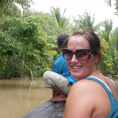 connected2world's profile picture. 