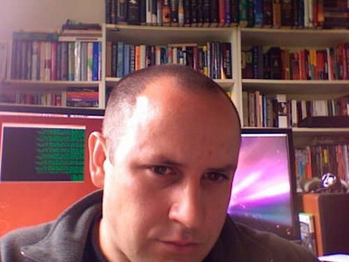 Dr Simon Wells Profile