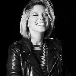 Dedicated to French actress and Palme d'Or winner Léa Seydoux. We publish news, questions, photos and updates on the life of the star Léa Hélène Seydoux