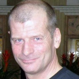 Dedicated gym rat. Psychotherapist, mindfulness expert. Addictions specialist. All round nice guy (most of the time.)