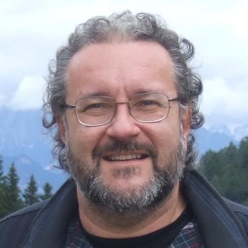 AlexArmosino's profile picture. Ex-analista informatico, ora dirigente associazionistico. Musicista rock a tempo perso. Coordino iniziative e progetti culturali, promuovendo artisti emergenti.