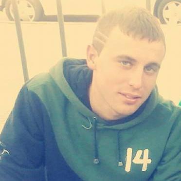 déjame decirte que ya te olvide, pero si quieres un buen un rato no voy a decirte que no bebe ♬♪