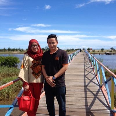 DavidAldi • Hotel of  Management'13 UNP • ig,line,skype: geniaadriani21 • path: genia adriani