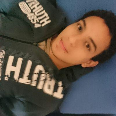 cleliomoliveira's profile picture. trabalhando e procurando trabalho, motivo simples quanto mais trabalhar melhor