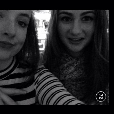 DecelisZoe's profile picture. 