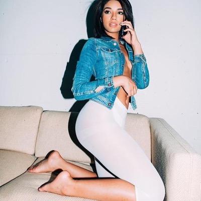 19|5'9|MIA // ✨|| Ig inquiries contact: YV@Yovanna-Ventura.com || Serious job inquiries: Info@Yovanna-Ventura.com | back
up twitter for @Yovanna7Ventura |