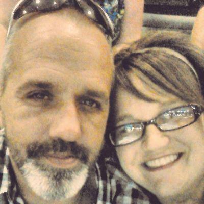 LMALBERT96's profile picture. Mom, Wife, Sister, Friend, and Educator! 🌻🌼