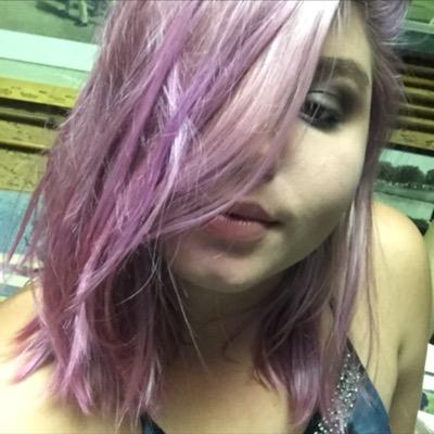 SydneyStaffy98's profile picture. 