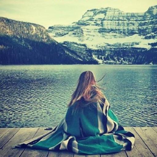 mi_ni_um's profile picture. Humanitarian worker