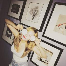 Follow02389150's profile picture. 