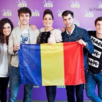 Violetta958's profile picture. Tengo el Follow de @SamuKNascimento y @michuwiernik ! Rt de @marianaluciamuz,@CatalinaDlugi y @Yosy_Machado !