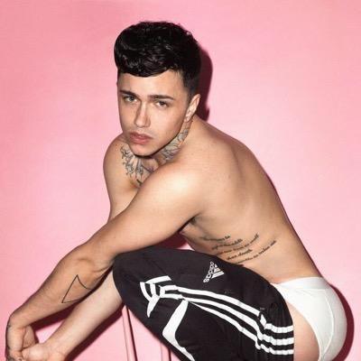 jakebassforpg's profile picture. rpg libre, rpg kik dm ou sms BISSEXUEL