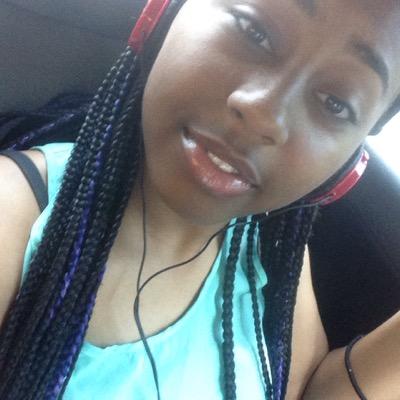 Campbel15Violet's profile picture. 