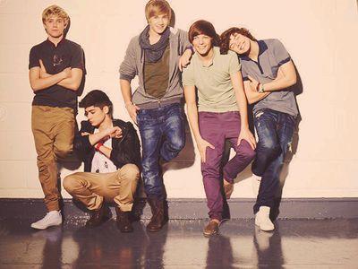 throwback to the best one direction moments (including zayn). if you have any you want to share send it in the DM