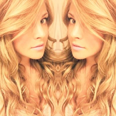 Sunny_Bunny22's profile picture. Florida Sunshine girl making fashion waves in the Pacific Northwest.