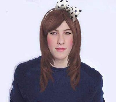 putossiganme's profile picture. Yo quiero boletos para los premios telehit!