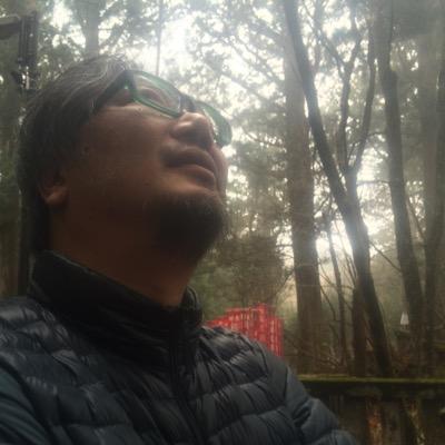 ホラー監督という肩書きです( ̄▽ ̄)
今、ネットで心霊スポット巡り動画
ガチシリーズが地味にヒット中です(笑)