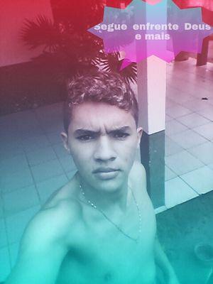 joaovictor25101's profile picture. Sonha nunca desistir ter fé pois fácil não é