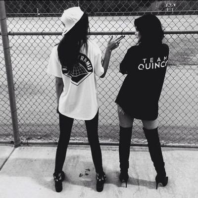 intensevibes_'s profile picture. deep vibes only // turn notifications on