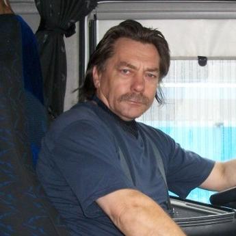 Jeżdżę po Europie. Czytam, oceniam, analizuję. Zdziwiony, zaskoczony, komentuję ... gorszy sort, dla PiS-u kanalia, za PiS-owców zwyczajnie mi wstyd.