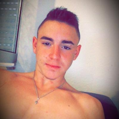 nagnag23279218's profile picture. 