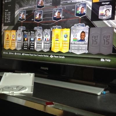I am legit. I sell extinct players. i will always carry out convenient deals for everyone!