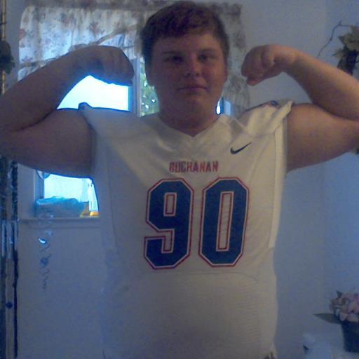 I love my brother he's a special person,i love football.I love UFC,MMA,I'm from Ireland I'm Irish.BHS football player #90.