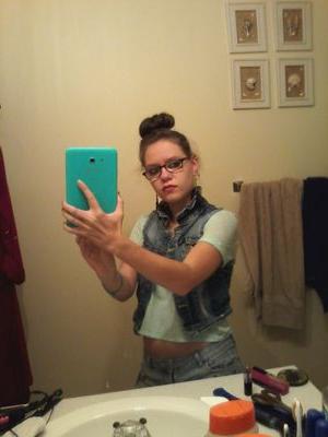 charity27th's profile picture. 