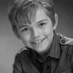 Hi I am Eliot, I was born on 14 August 2002 and I have always been interested in acting dancing and singing.