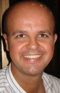 Periodista @elconfidencial desde 2009. Profesor de Periodismo (UMA).