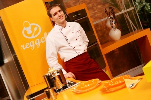 zsolthampuk's profile picture. Private chef trükkök, receptek jó tanácsok a gasztronómia világából.
