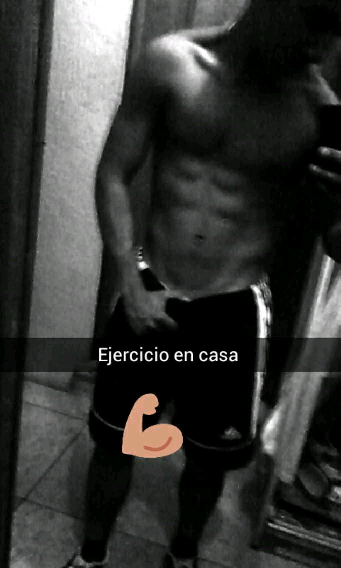 me gusta mucho divertirme con mis amigos