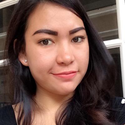 Litaknowles15's profile picture. 