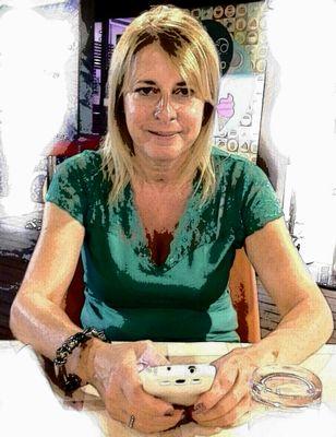 ''Perché la vita è un brivido che vola via è tutto un equilibrio sopra la follia''