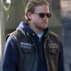 Lover of Action Movies and my family, thou, they can bug me. I am the United States and WWE Tag Team Champion. Also loves his Superheroes movies like Thor.