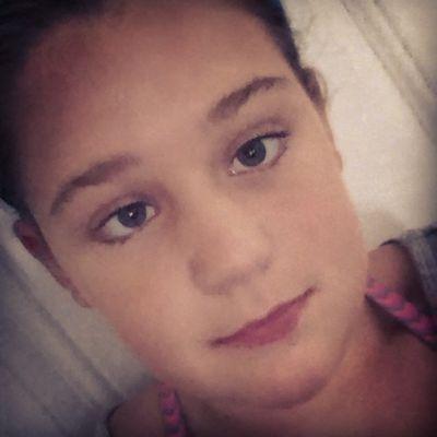 FOREVER2116100's profile picture. 